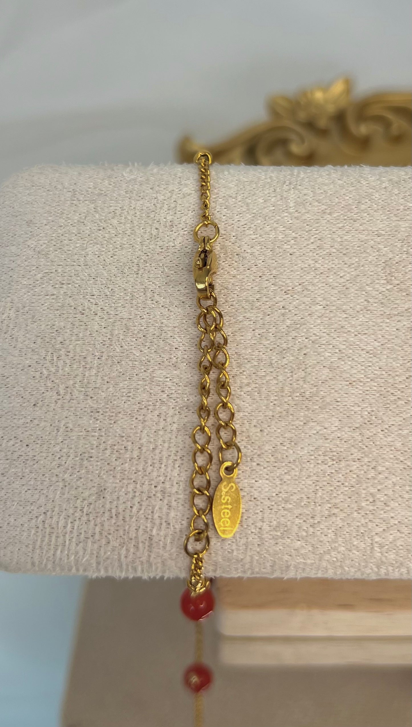 Acier inoxydable,Bijoux,Bracelet,Chaine fine,Cornaline,Doré,Rouge,Réglable