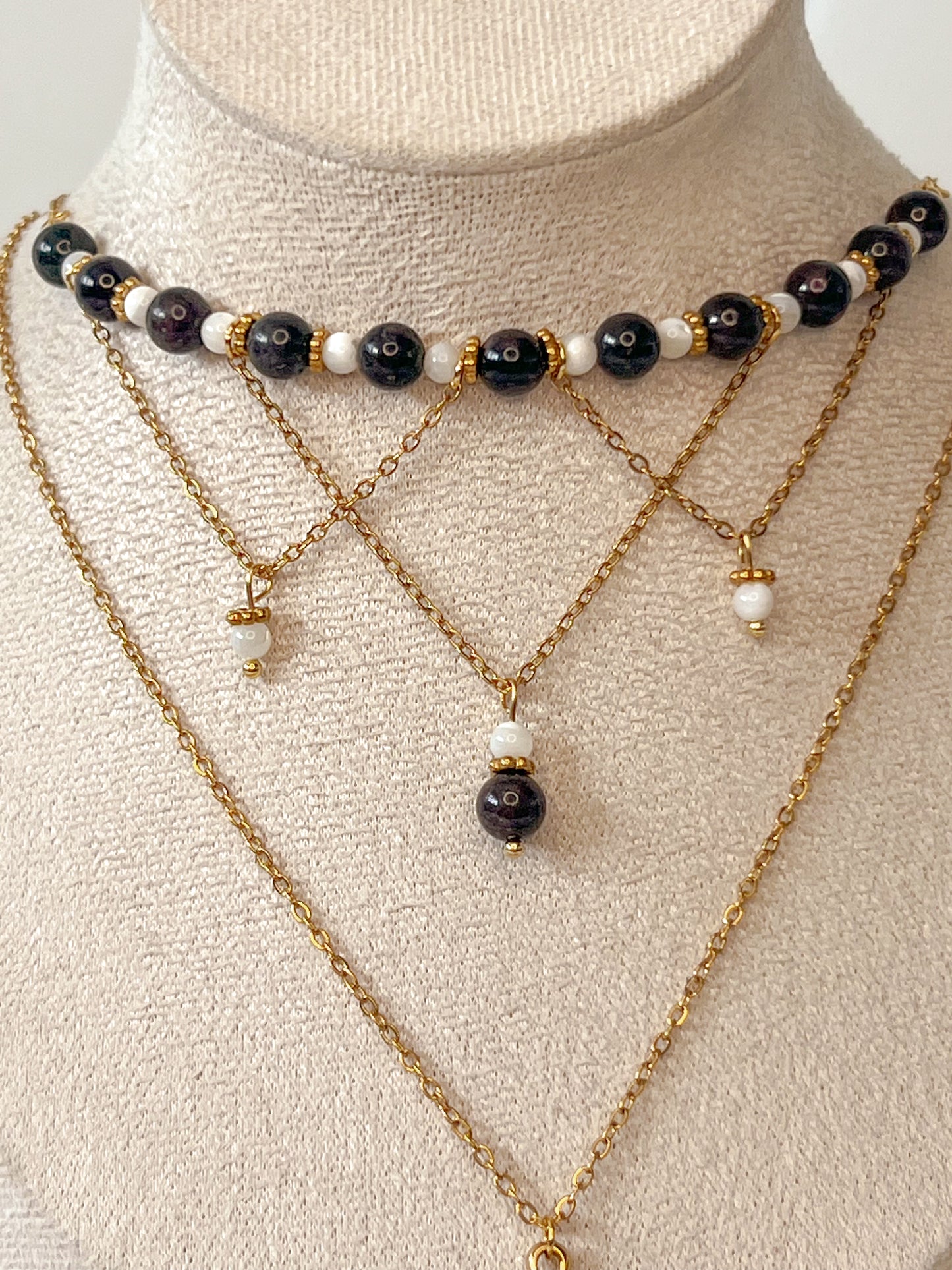 Collier Unique Morrigan - Grenat Almandin